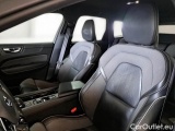 Volvo  XC60 VOLVO  / 2017 / 5P / SUV B4 D AWD GEARTR. R-DESIGN MY21 #11