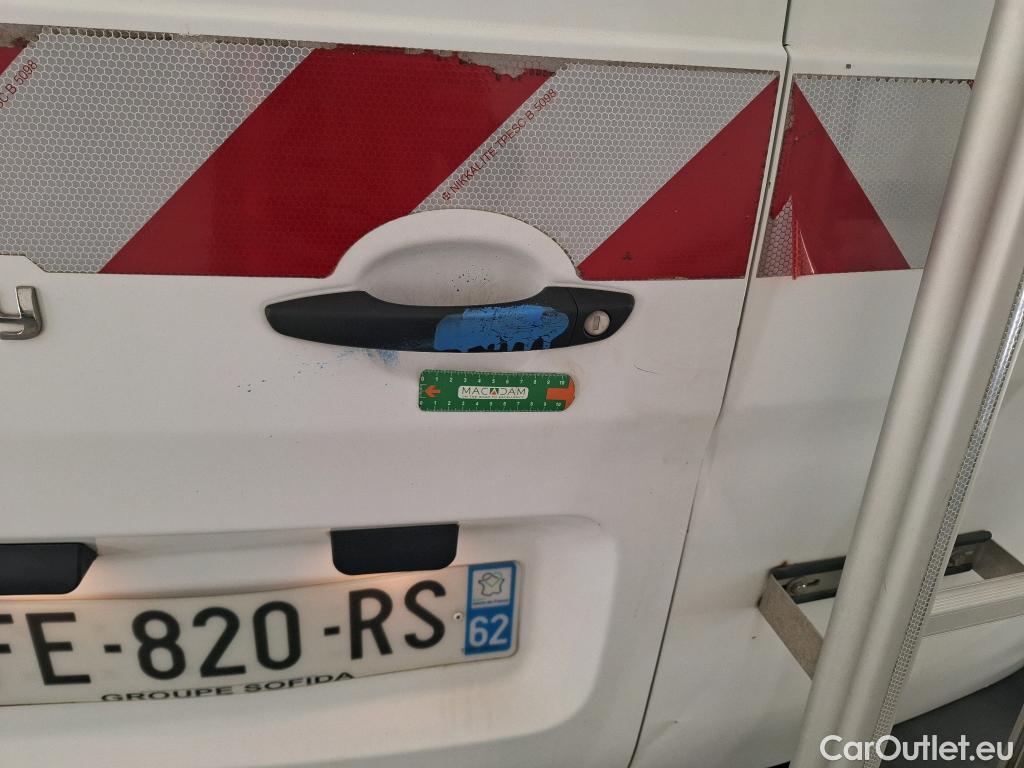  Citroen  Jumpy CITROEN  VU 4p Fourgon Taille M BlueHDi 95 BVM Confort #43