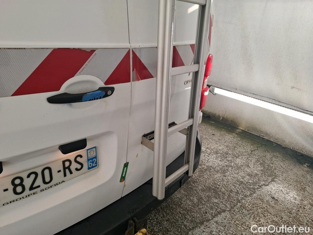  Citroen  Jumpy CITROEN  VU 4p Fourgon Taille M BlueHDi 95 BVM Confort #19