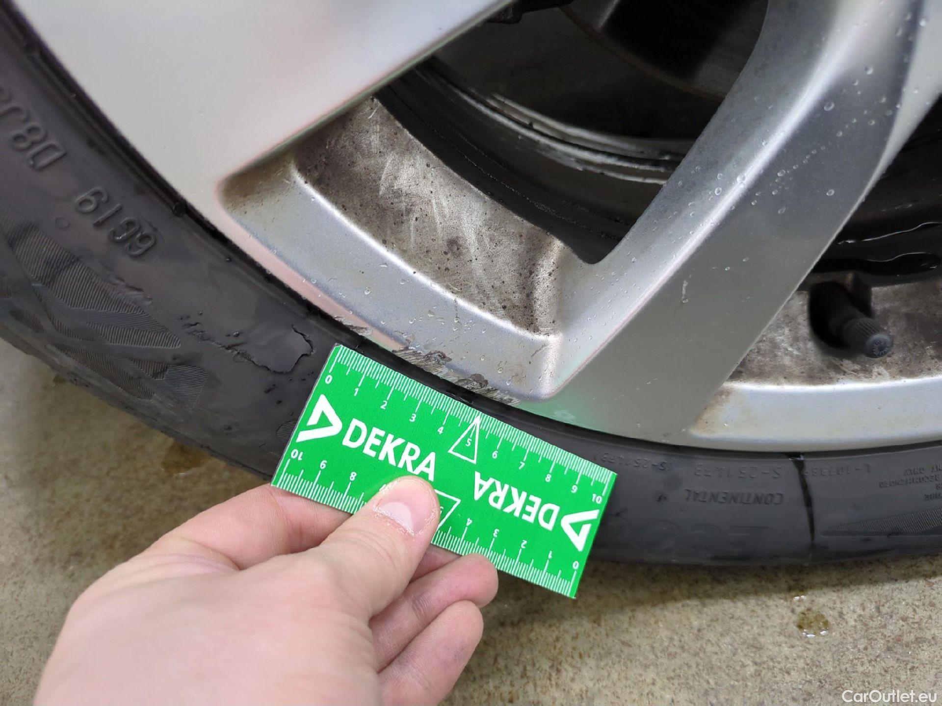  Opel  Corsa  F Edition Business 1.2 75CV BVM5 E6d #7