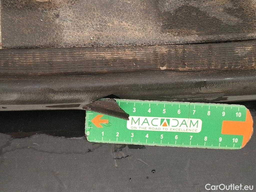  Citroen  Jumpy CITROEN  VU 4p Fourgon Taille M BlueHDi 95 BVM Confort #40