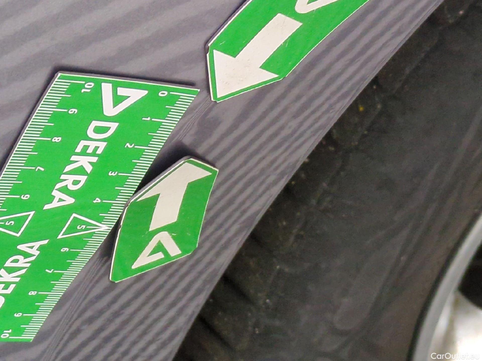  Opel  Corsa  F Edition Business 1.2 75CV BVM5 E6d #13