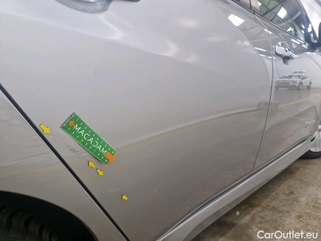  Nissan  Leaf NISSAN  / 2017 / 5P / Berline 150ch Visia Business #1