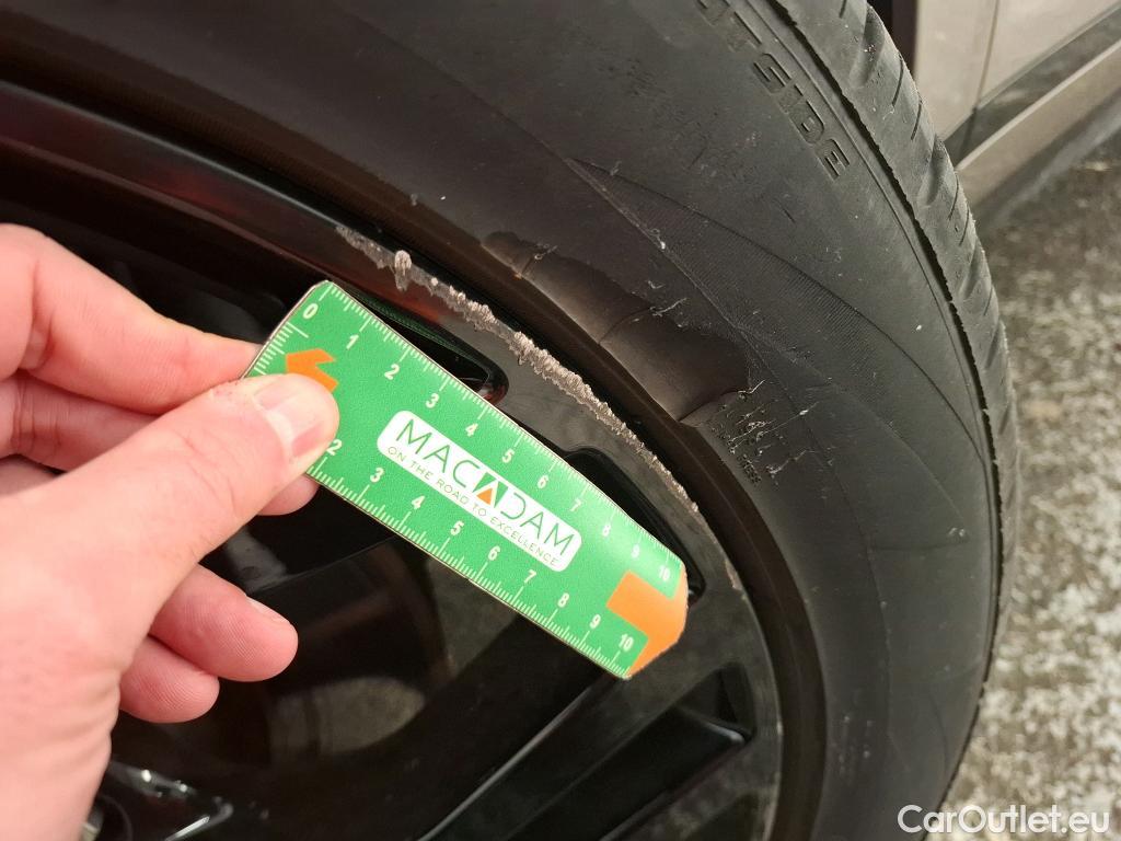  Land Rover  Range Rover Evoque LAND ROVER  / 2018 / 5P / SUV 1.5 P300e PHEV BVA 4WD R-Dynamic HSE #4