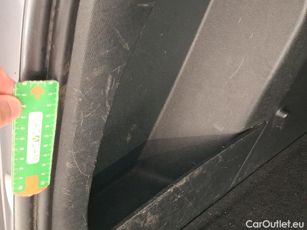  Peugeot  2008  Active Business 1.2 PureTech 130CV BVA8 E6d #14