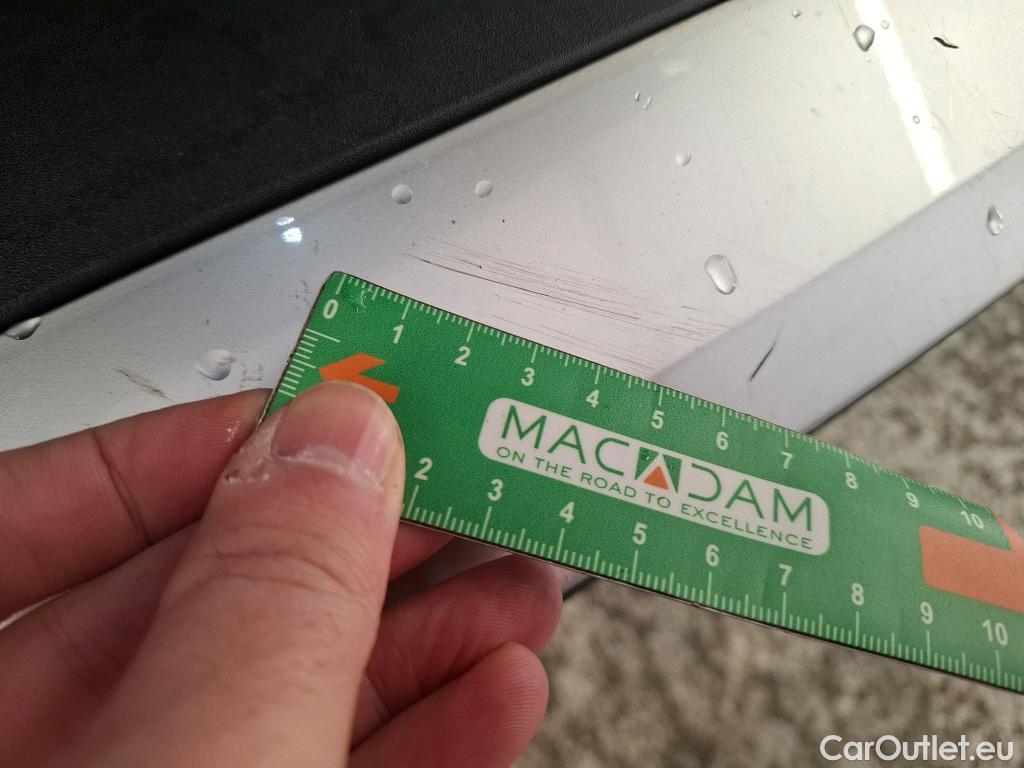  Peugeot  2008  Active Business 1.5 HDi 130CV BVA8 E6d #18