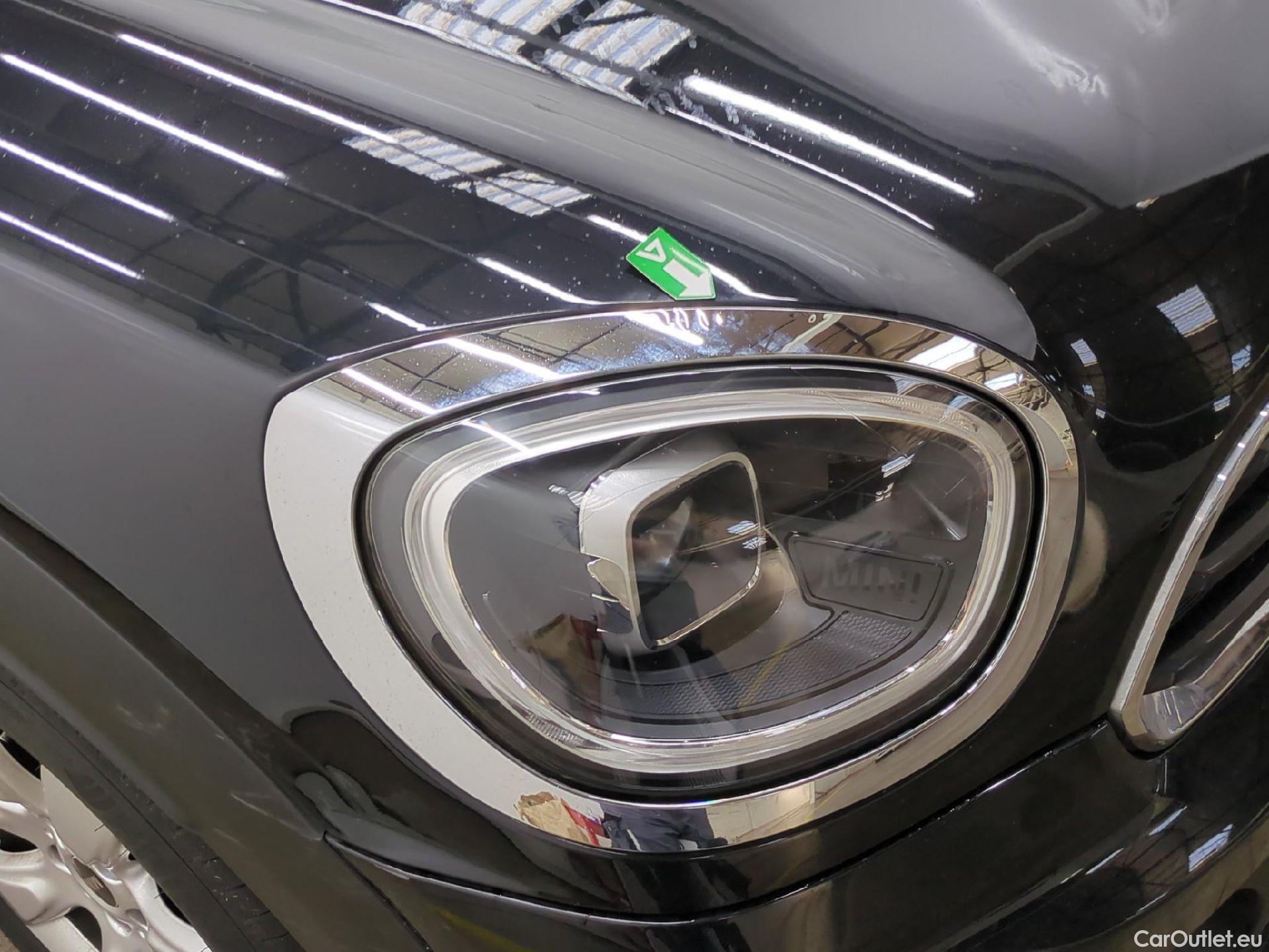  Mini  Countryman MINI  / 2020 / 5P / Crossover Cooper Essential 136 ch BVA7 #24