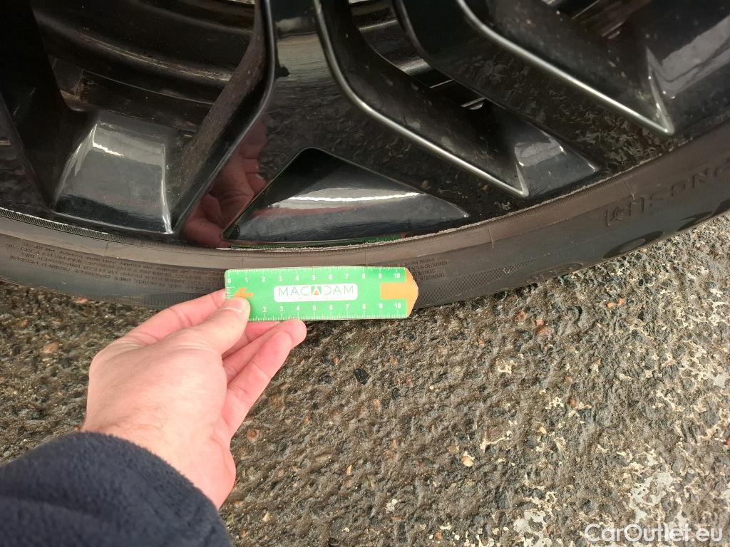  Land Rover  Range Rover Evoque LAND ROVER  / 2018 / 5P / SUV 1.5 P300e PHEV BVA 4WD R-Dynamic HSE #24