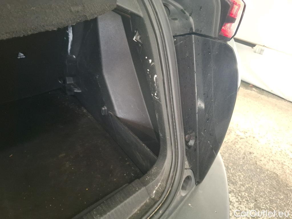  Peugeot  2008  Active Business 1.5 HDi 130CV BVA8 E6d #3