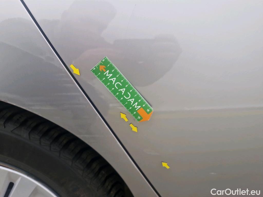  Nissan  Leaf NISSAN  / 2017 / 5P / Berline 150ch Visia Business #2