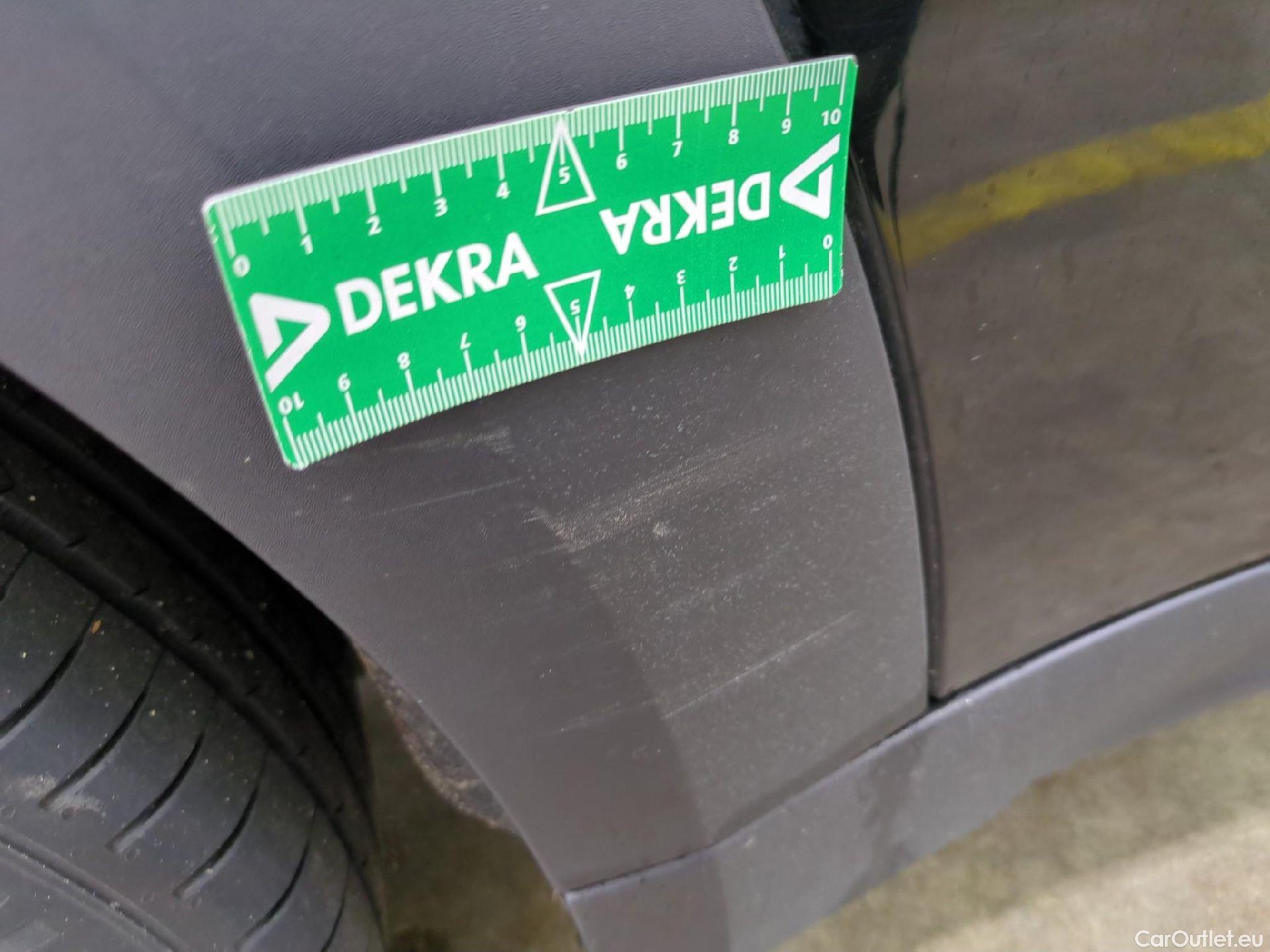  Mini  Countryman MINI  / 2020 / 5P / Crossover Cooper Essential 136 ch BVA7 #14