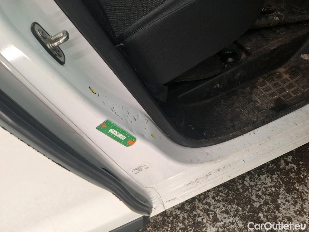  Citroen  Jumpy CITROEN  VU 4p Fourgon Taille M BlueHDi 95 BVM Confort #31