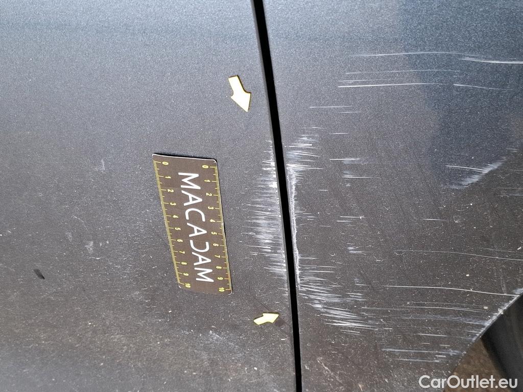  Hyundai   Ioniq Ioniq 6 First Edition Electrique 4WD 77kWh BVA #4