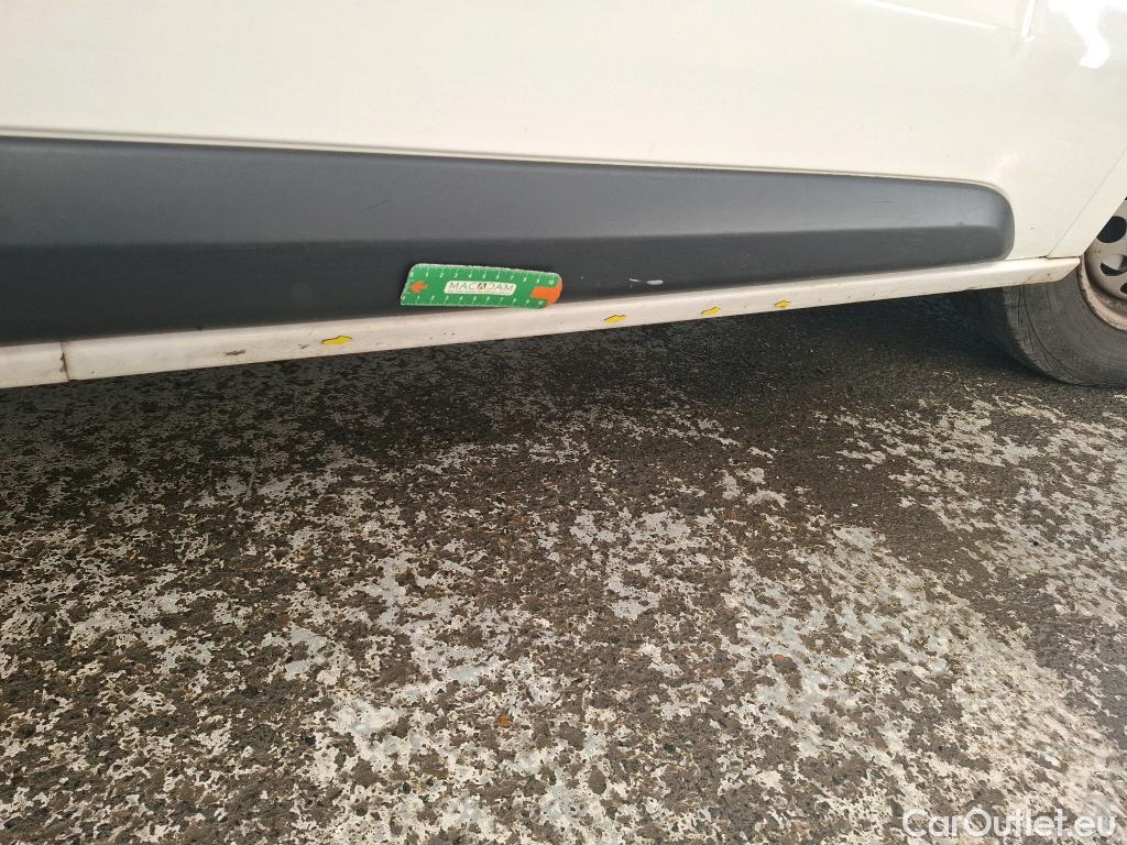  Citroen  Jumpy CITROEN  VU 4p Fourgon Taille M BlueHDi 95 BVM Confort #24