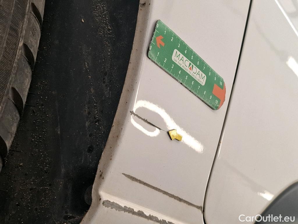  Citroen  Jumpy CITROEN  VU 4p Fourgon Taille M BlueHDi 95 BVM Confort #9