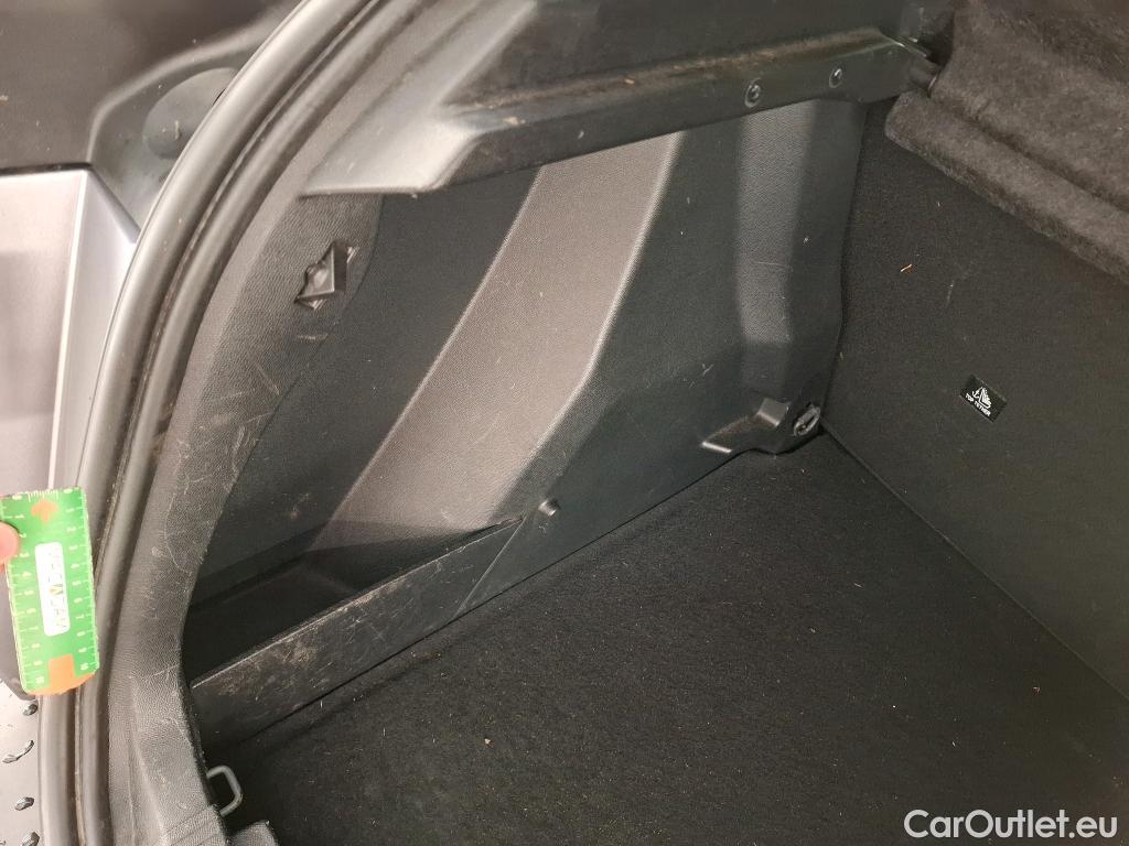  Peugeot  2008  Active Business 1.2 PureTech 130CV BVA8 E6d #13