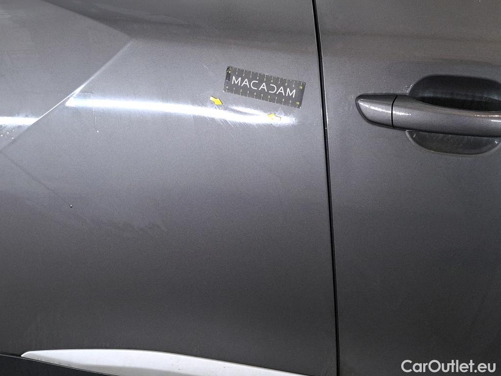  Peugeot  2008  Allure Business 1.5 HDi 130CV BVA8 E6d #10