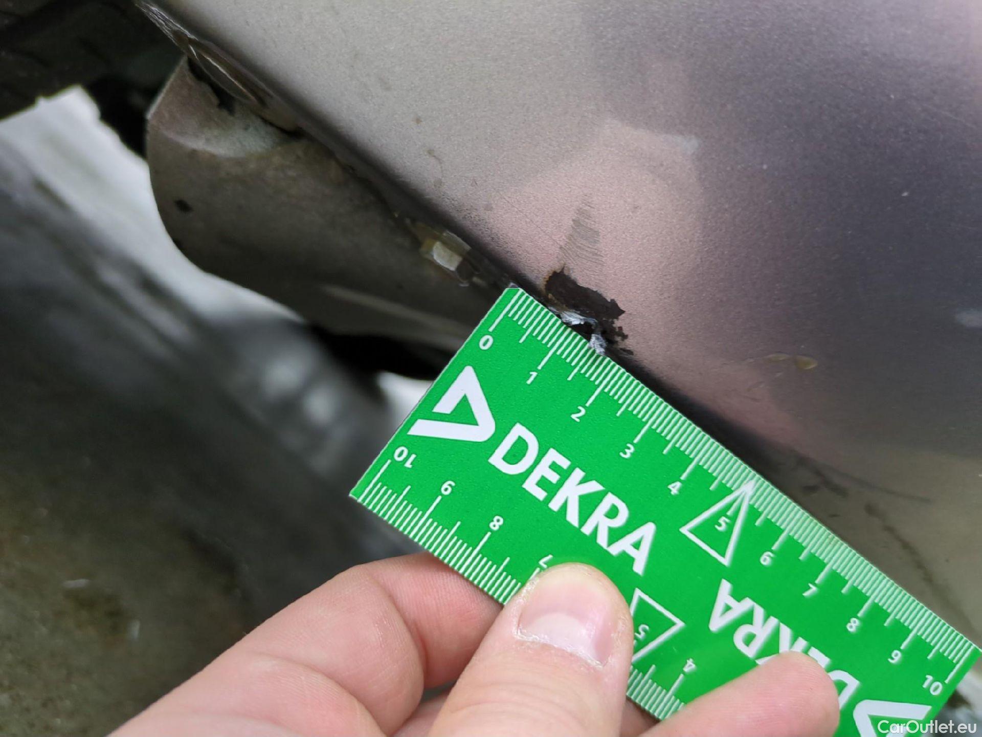  Opel  Corsa  F Edition Business 1.2 75CV BVM5 E6d #17