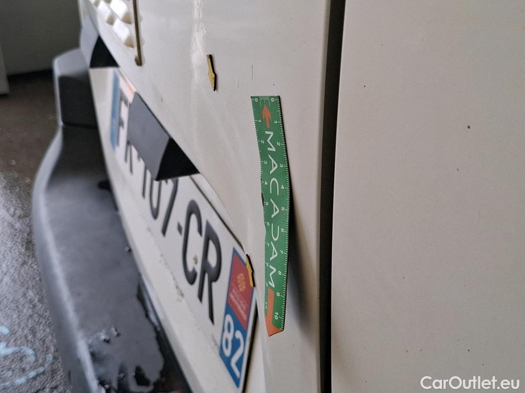  Peugeot  Partner PEUGEOT  VU 4p Fourgonnette BHDI 100 S&S STANDARD 1000KG PREMIUM #17