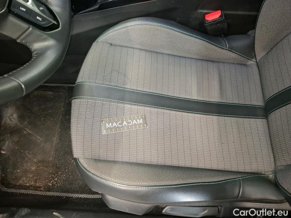  Peugeot  2008  Allure Business 1.5 HDi 130CV BVA8 E6d #52