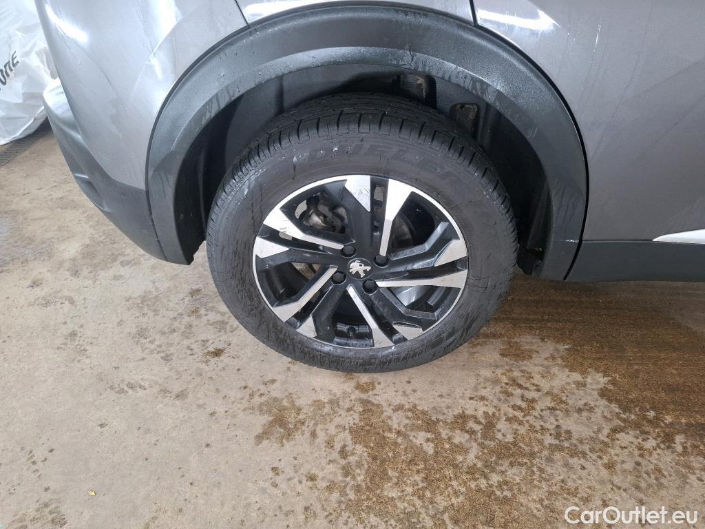  Peugeot  2008  Allure Business 1.5 HDi 130CV BVA8 E6d #30