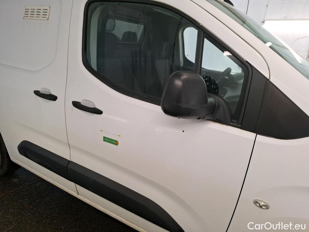  Peugeot  Partner PEUGEOT  VU 4p Fourgonnette BHDI 100 S&S STANDARD 1000KG PREMIUM #27
