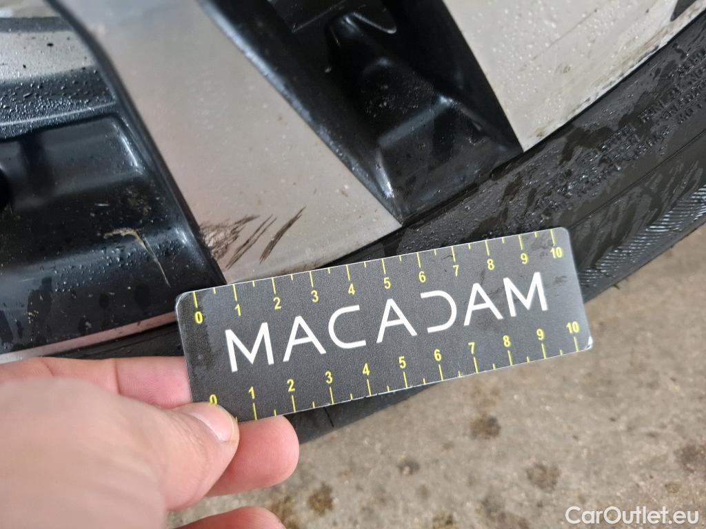  Peugeot  2008  Allure Business 1.5 HDi 130CV BVA8 E6d #37