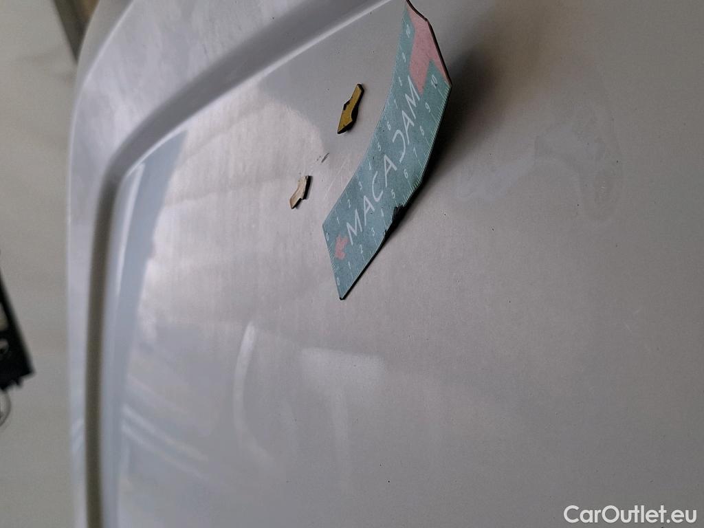  Peugeot  Partner PEUGEOT  VU 4p Fourgonnette BHDI 100 S&S STANDARD 1000KG PREMIUM #24