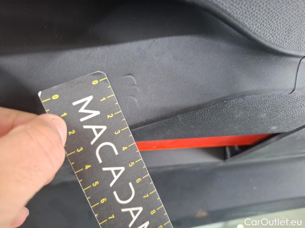  Peugeot  2008  Allure Business 1.5 HDi 130CV BVA8 E6d #39