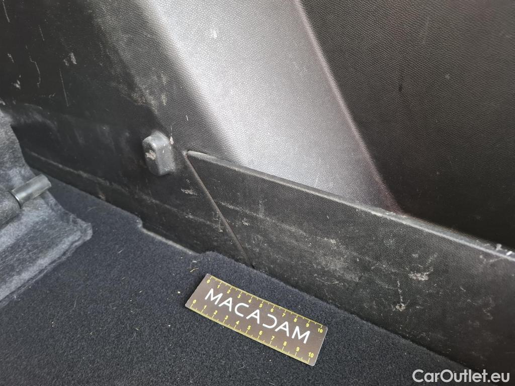  Peugeot  2008  Allure Business 1.5 HDi 130CV BVA8 E6d #62