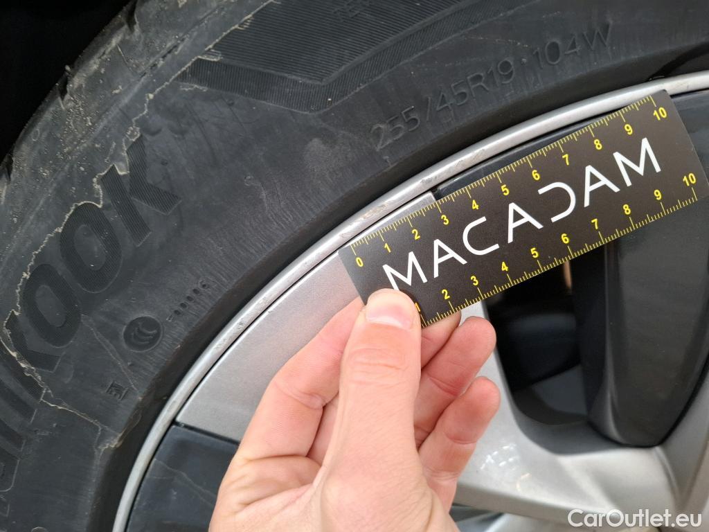  Tesla  Model Y TESLA  / 2020 / 5P / SUV Grand Autonomie Dual Motor AWD #31