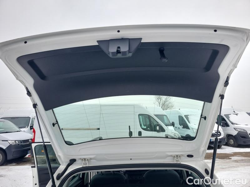  Skoda  Fabia  Combi (2015)  Com.1.0TSI 70 Ambition #14