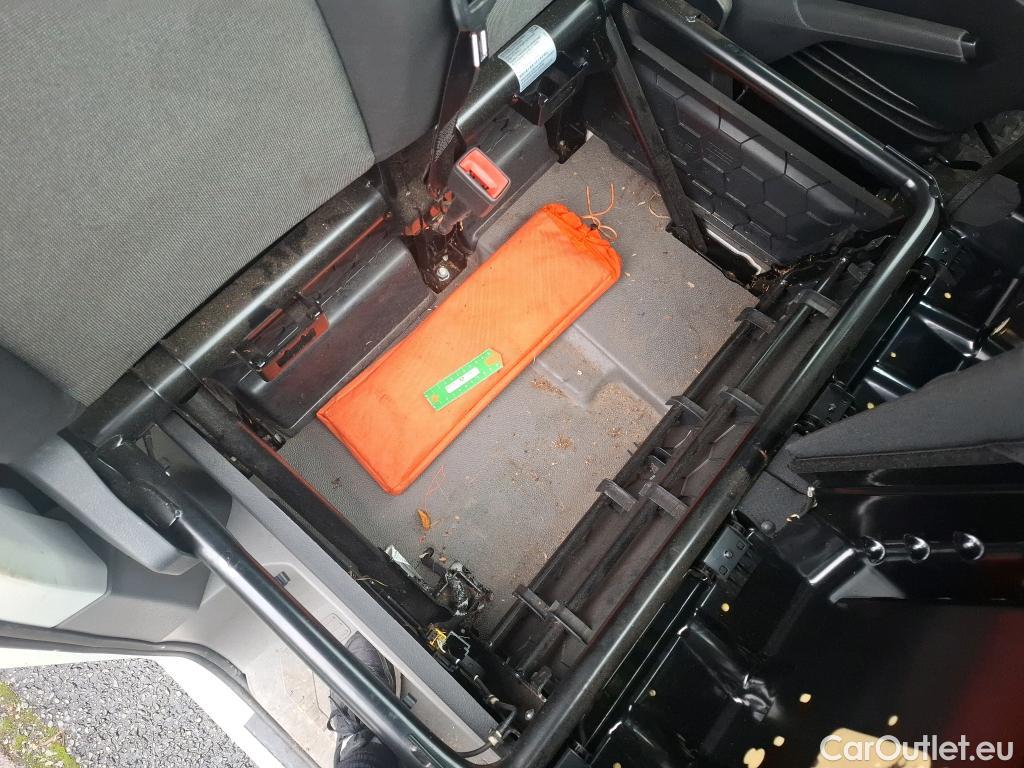  Volkswagen  Crafter VOLKSWAGEN  / 2017 / 4P / Fourgon tôlé 2.0 TDI 140 35 L4H3 Procab Business Line #19