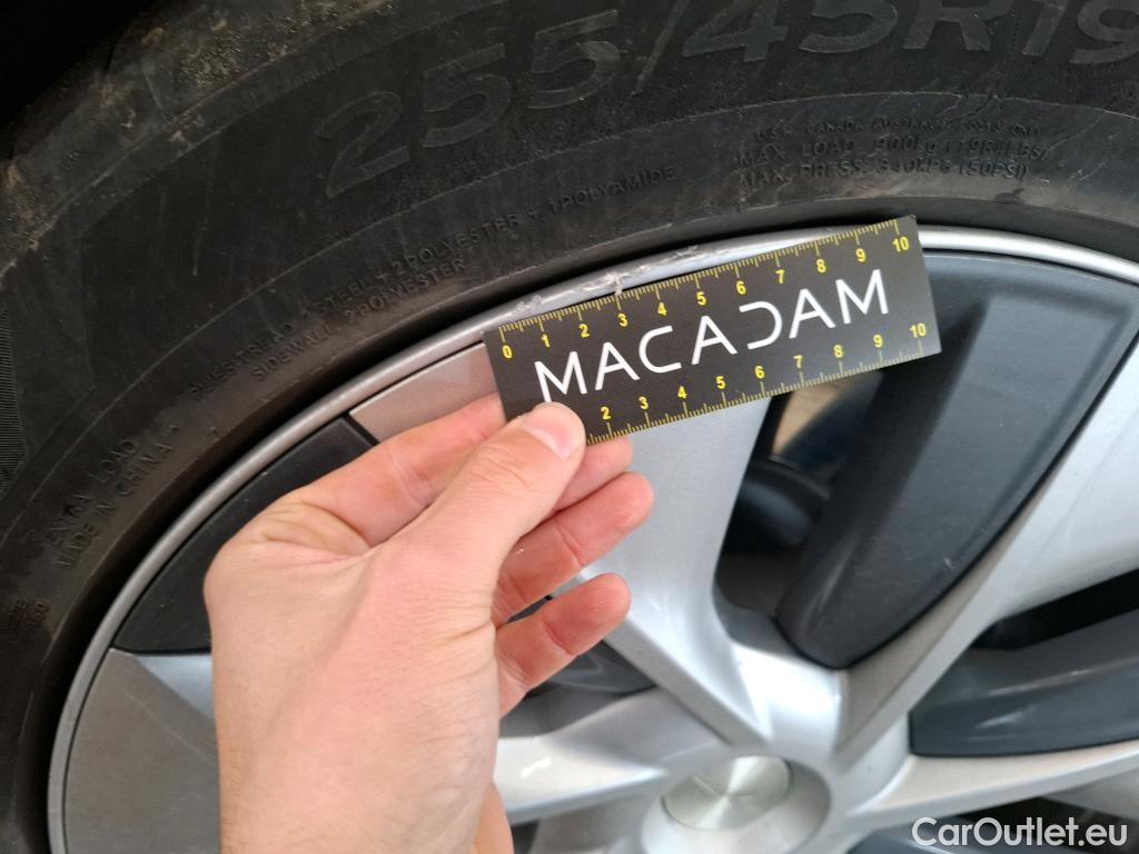  Tesla  Model Y TESLA  / 2020 / 5P / SUV Grand Autonomie Dual Motor AWD #36