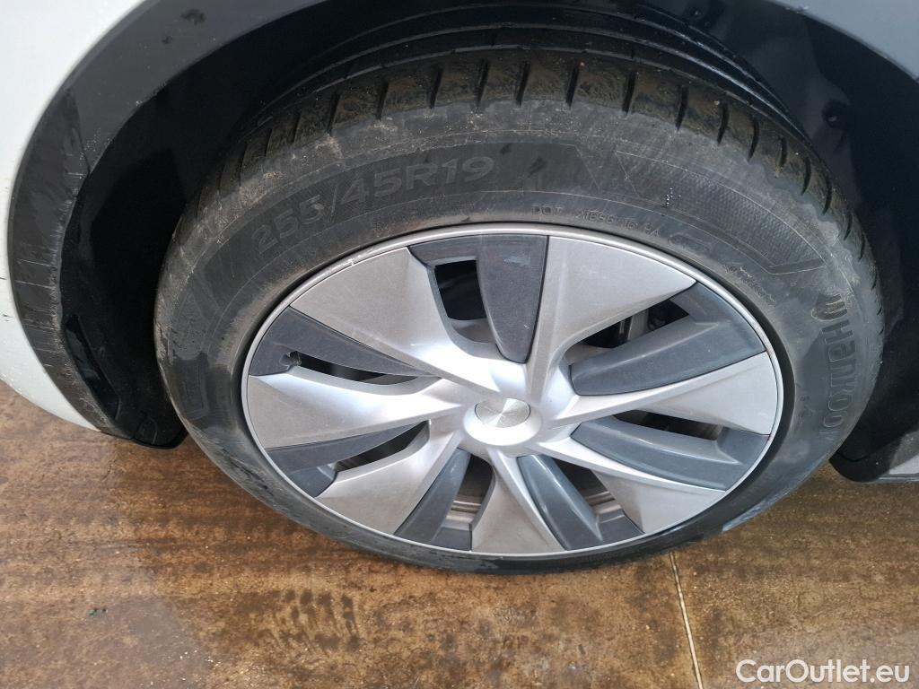  Tesla  Model Y TESLA  / 2020 / 5P / SUV Grand Autonomie Dual Motor AWD #34