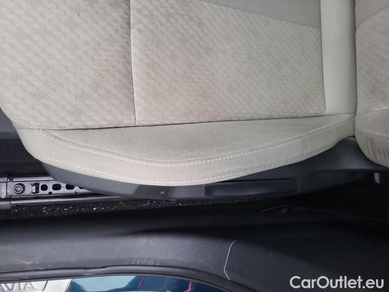  Skoda  Octavia  Combi (NX3)(2020) Oct.Com.1.5 e-TEC 110 Style AT #9