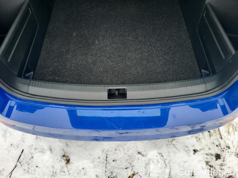  Skoda  Fabia  Combi (2015) Com.1.0TSI 70 Ambition 5d #12