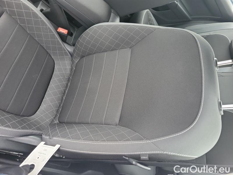  Skoda  Fabia  Combi (2015) Com.1.0TSI 70 Ambition 5d #11