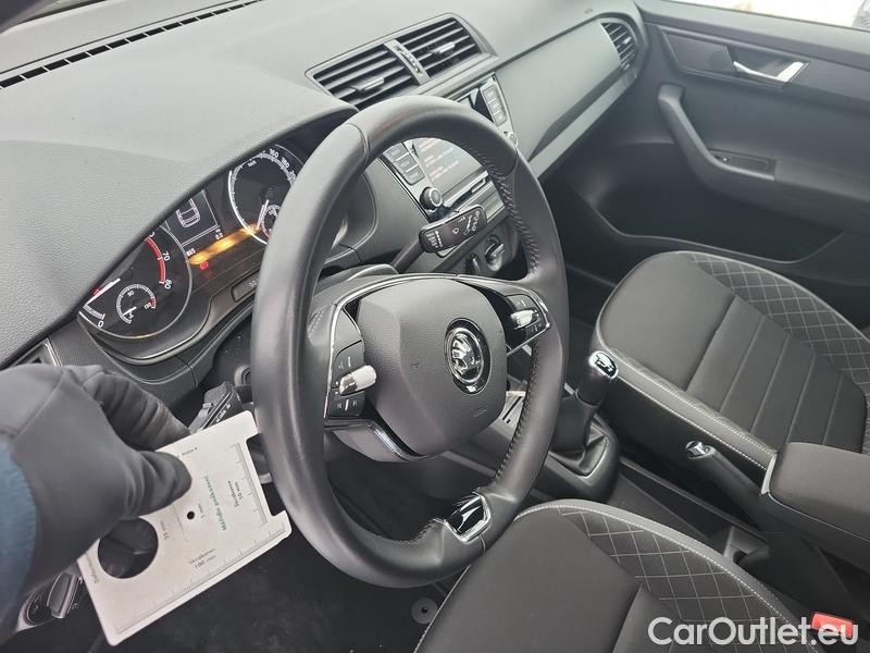  Skoda  Fabia  Combi (2015) Com.1.0TSI 70 Ambition 5d #7