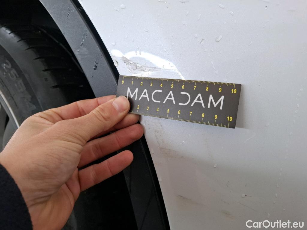  Tesla  Model Y TESLA  / 2020 / 5P / SUV Grand Autonomie Dual Motor AWD #17