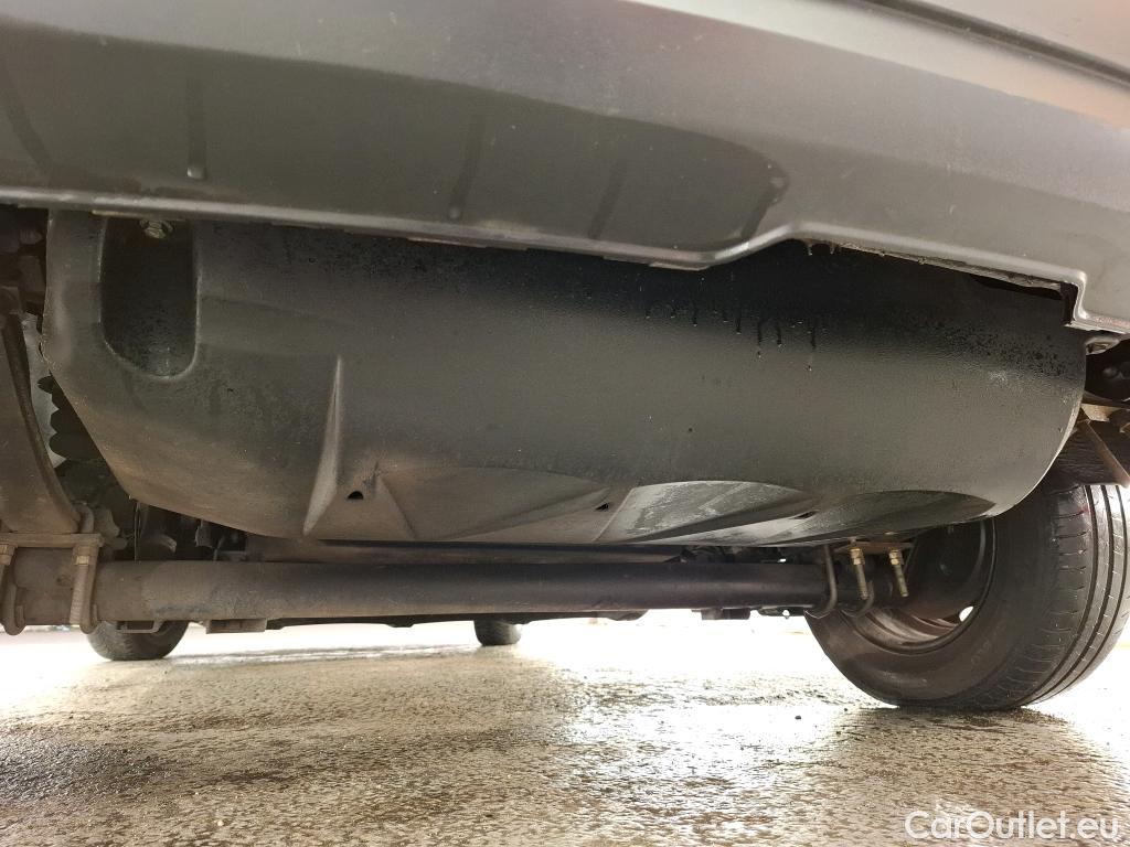  Volkswagen  Caddy VOLKSWAGEN  Van / 2015 / 4P / Fourgonnette 1.4 TGI GNV 110 Business Line #29