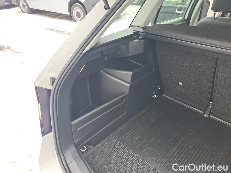  Skoda  Fabia  Combi (2015)  Com.1.0TSI 70 Ambition #16