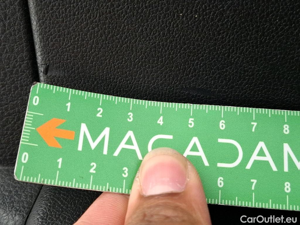  Volkswagen  Caddy VOLKSWAGEN  Van / 2015 / 4P / Fourgonnette 1.4 TGI GNV 110 Business Line #18