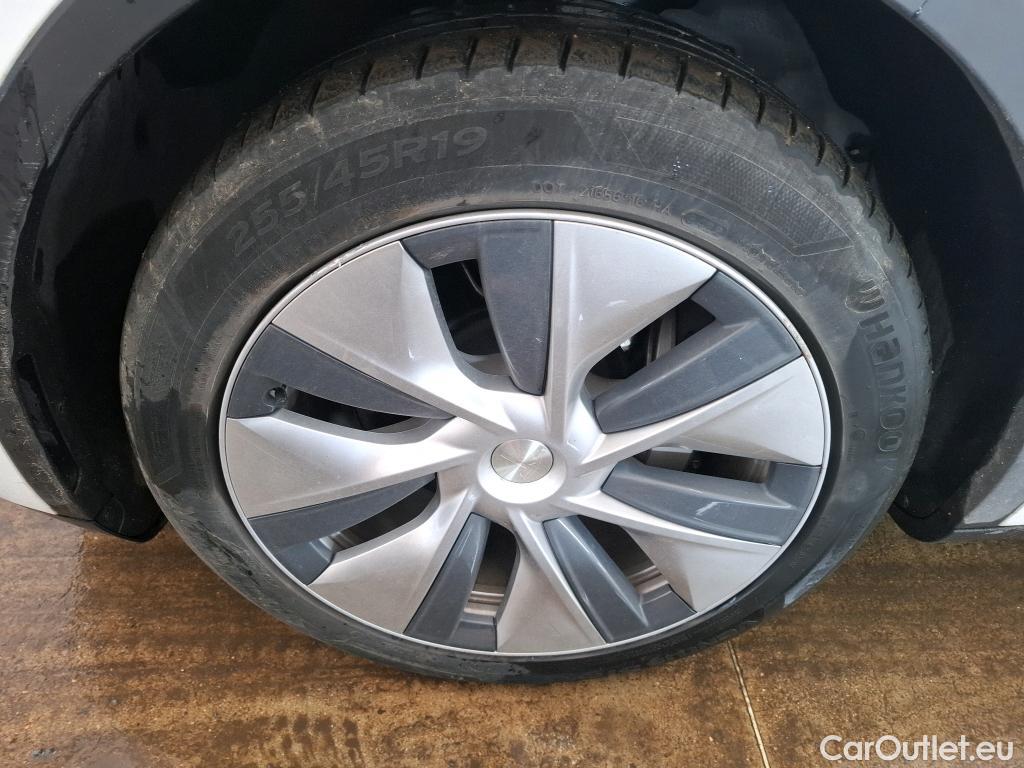  Tesla  Model Y TESLA  / 2020 / 5P / SUV Grand Autonomie Dual Motor AWD #35