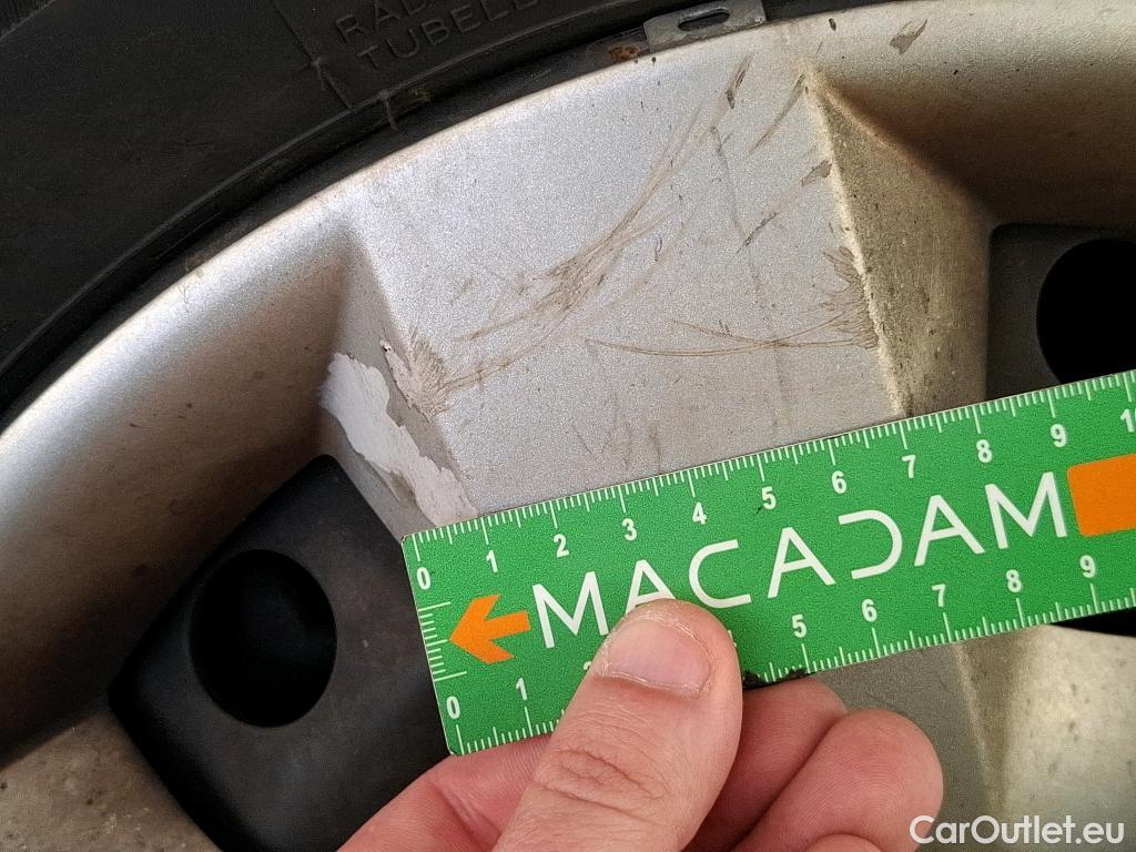  Renault  Kangoo  Express Maxi Extra (Série Spéciale) 1.5 dCi 90CV BVM5 E6 #22