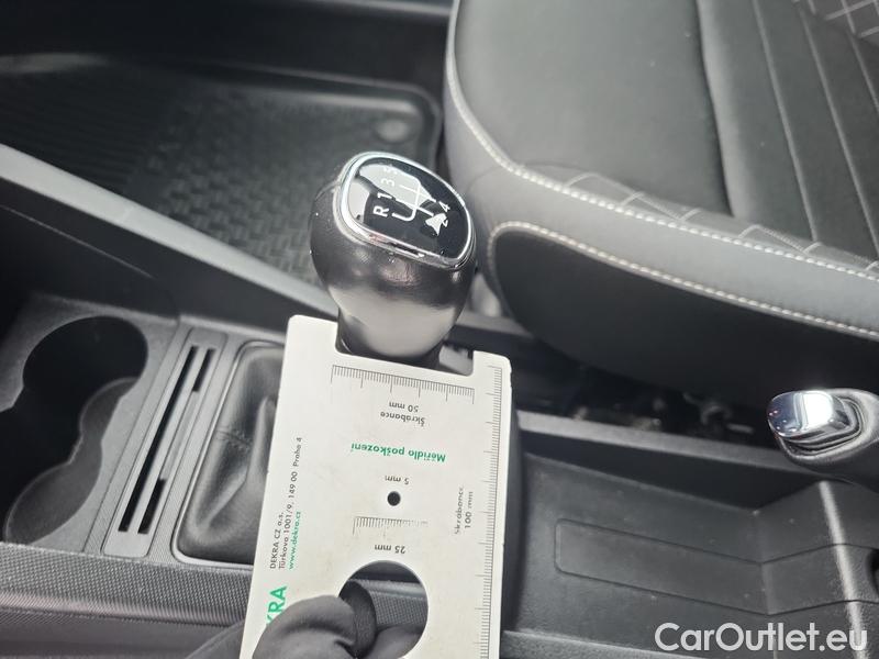  Skoda  Fabia  Combi (2015)  Com.1.0TSI 70 Ambition #8