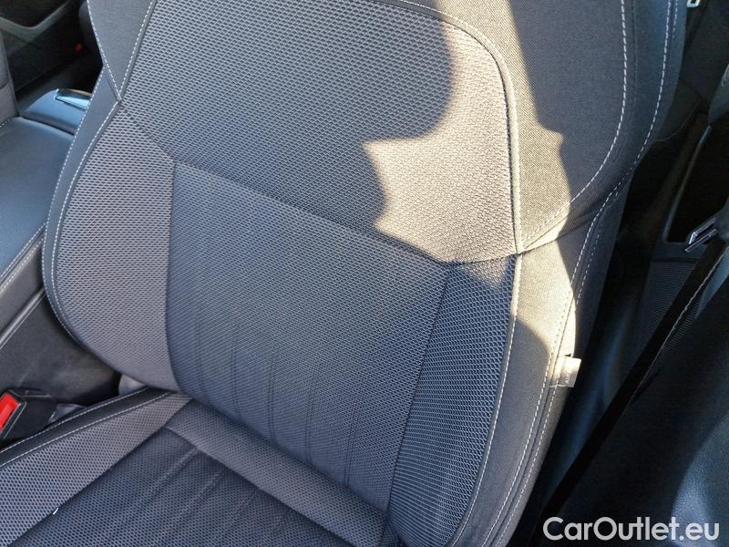  Skoda  Superb  (3V3)(2015) Supe.2.0TDI 147 Style Aut #11