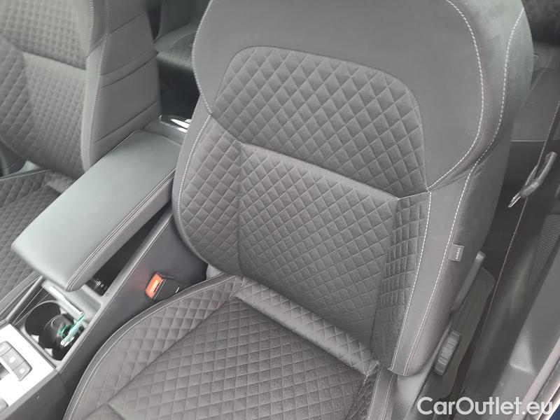  Skoda  Superb  Combi (3T5)(2010) Sup.C.FL2.0TDI 110 Ambition AT #6