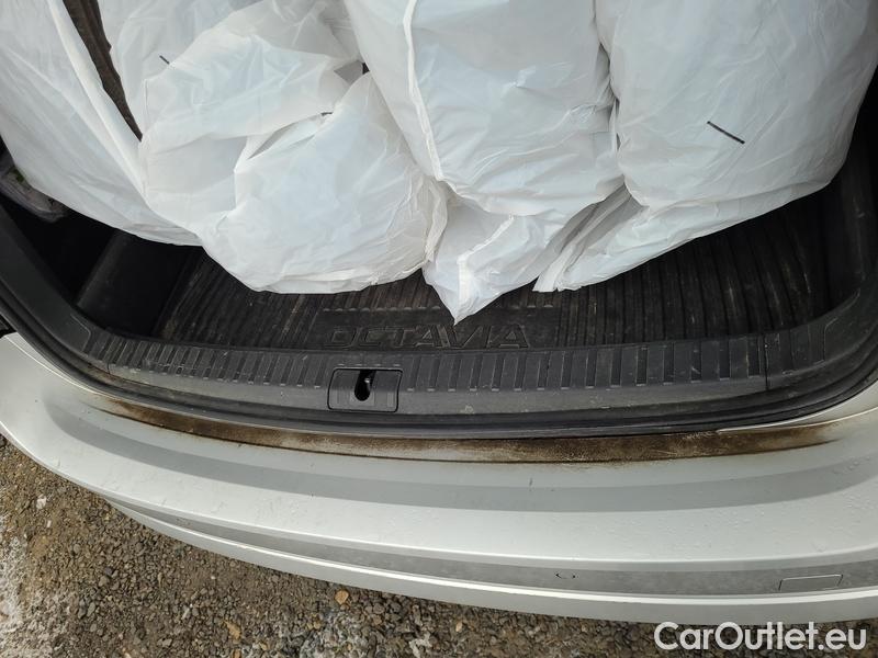  Skoda  Octavia  Combi (NX3)(2020) Oct.Combi 2.0TDI 85 Ambition #16