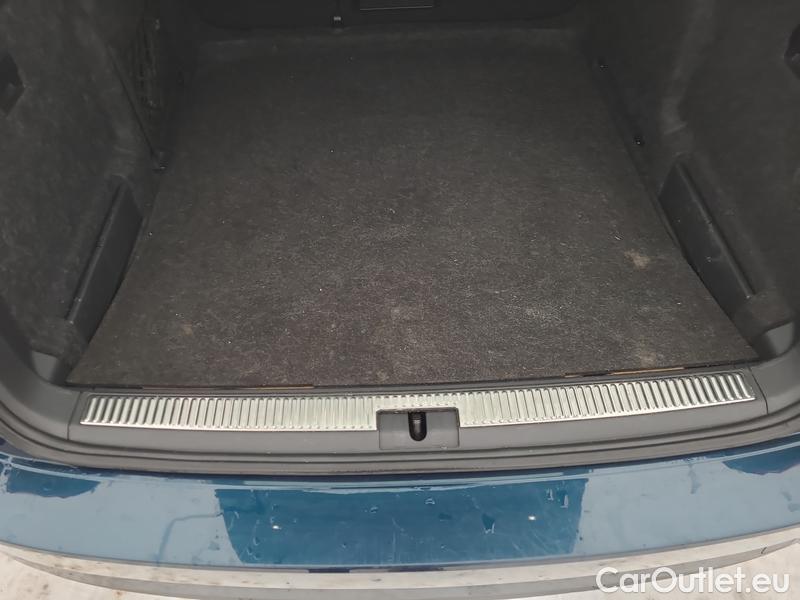  Skoda  Superb  Combi (3T5)(2010) Sup.C.FL2.0TDI 110 Ambition AT #14